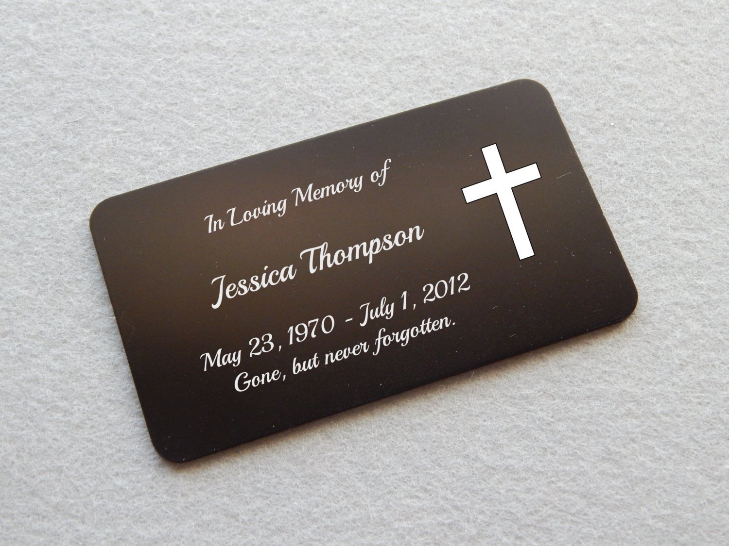 Personalized Memorial Aluminum Wallet Card - Black Dog Engraving